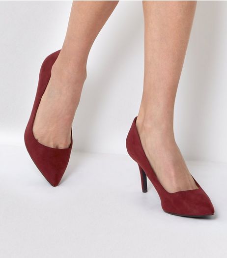 Burgundy Pointed Mid Heel Court Shoes | New Look