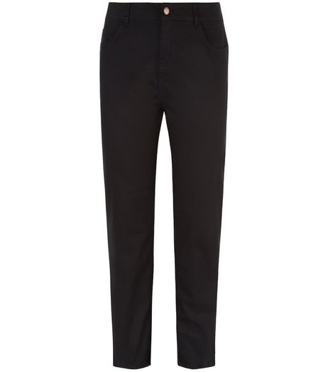 Curves Black Straight Leg Jeans | New Look