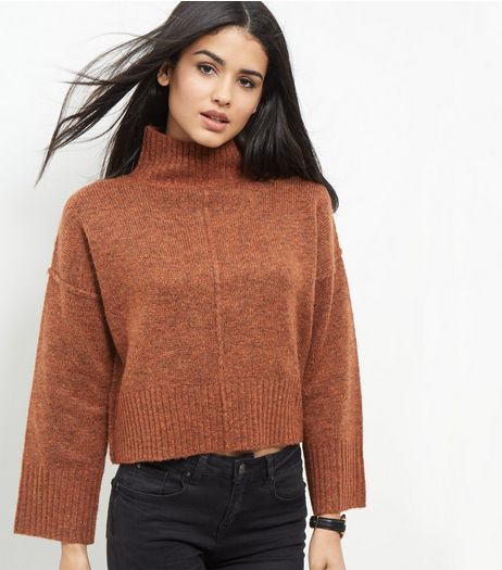 Brown Wide Sleeve Cropped Jumper | New Look