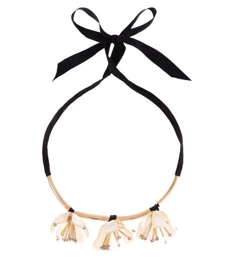 Cream Premium 3D Tulip Floral Necklace | New Look