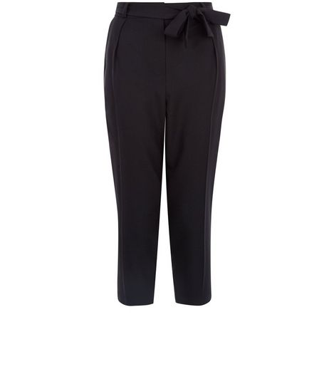 Petite Black Belted Crop Trousers | New Look