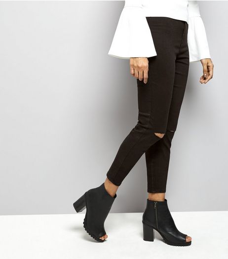 Petite Black High Waisted Ripped Knee Skinny Jeans | New Look