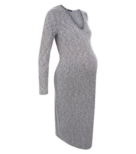 Maternity Navy Ribbed V Neck Midi Dress | New Look