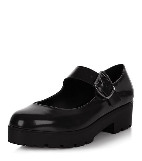 Wide Fit Black Leather-Look Chunky Shoes | New Look