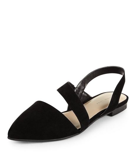 Black Asymmetric Pointed Pumps | New Look