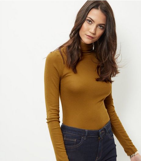 Olive Green Turtle Neck Cropped Long Sleeve Top | New Look