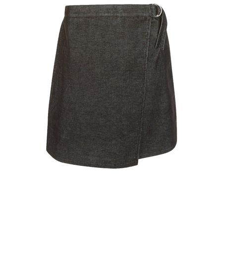 Curves Black D Ring Belted Cord Skirt | New Look