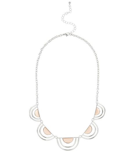 Silver Cut Out Plate Necklace | New Look