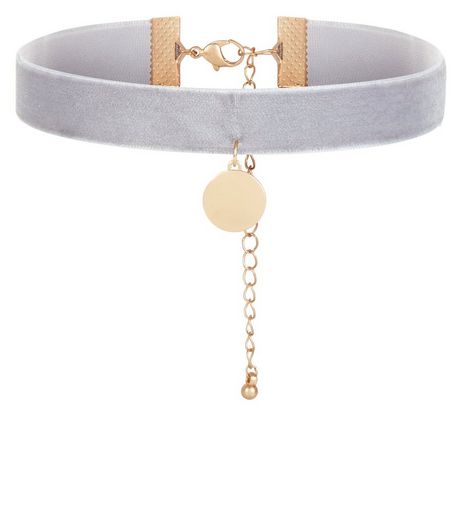 Grey Velvet Disc Choker | New Look