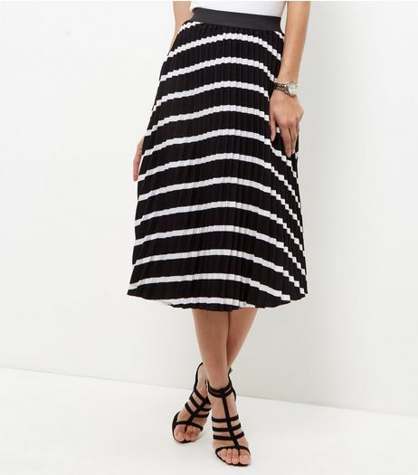 Monochrome Stripe Pleated Midi Skirt | New Look