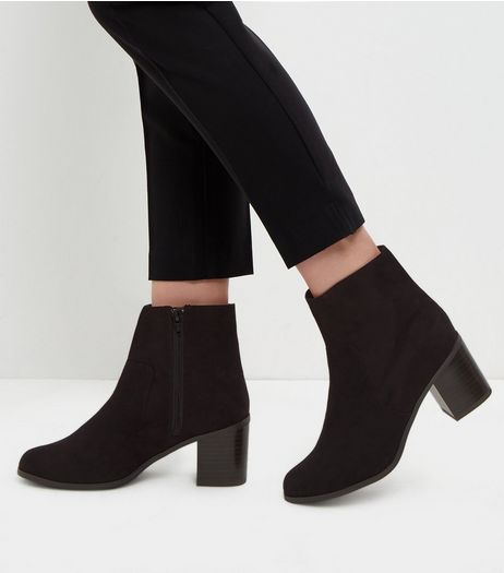 Wide Fit Black Comfort Suedette Block Heels | New Look