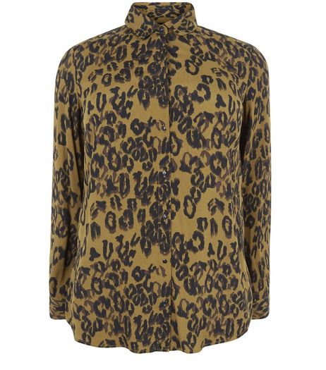 Curves Green Animal Print Long Sleeve Shirt | New Look