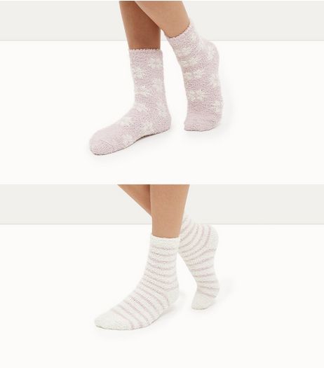 2 Pack Pink Stripe and Snowflake Print Socks | New Look