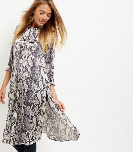Black Snakeskin Print Longline Shirt | New Look