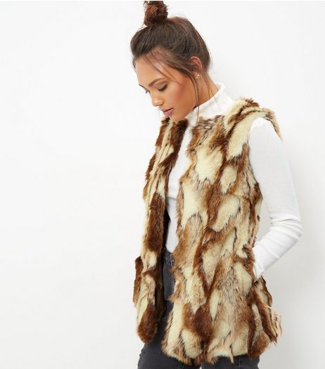 Blue Vanilla Light Brown Jacquard Faux Fur Gilet | New Look
