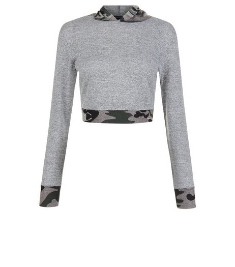 Green Camo Print Trim Hooded Crop Top | New Look
