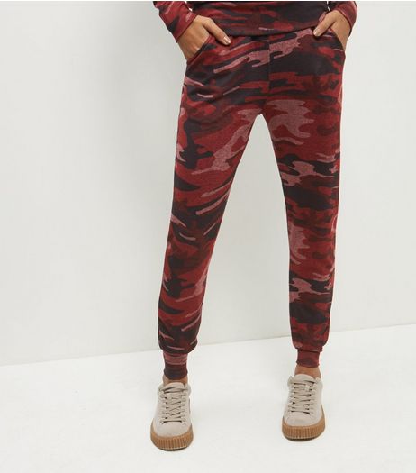 Burgundy Camo Lightweight Joggers | New Look