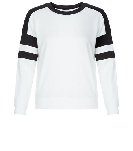 Petite White Stripe Sleeve Sweater | New Look