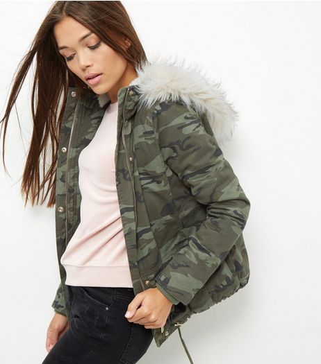 Green Camo Print Drawstring Hooded Jacket | New Look