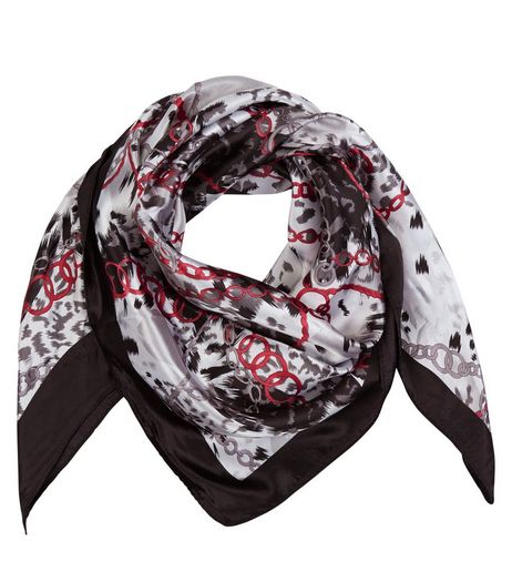 Black Chain Print Contrast Trim Scarf | New Look