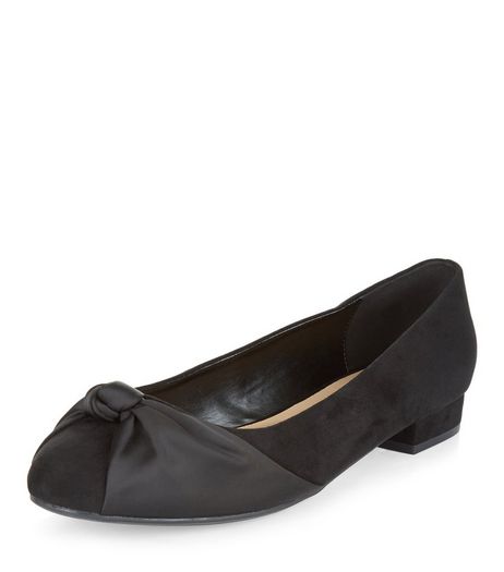 Wide Fit Black Suedette Knottted Front Pumps | New Look