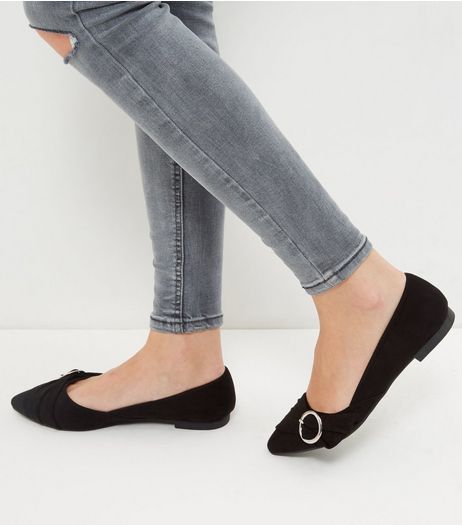 Wide Fit Black Ruched Buckle Front Shoes | New Look