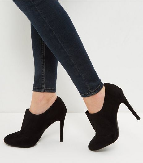 Black Suedette Shoe Boots | New Look