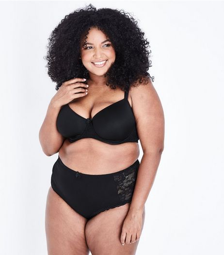 Curves 2 Pack White And Black Lace Trim Briefs | New Look