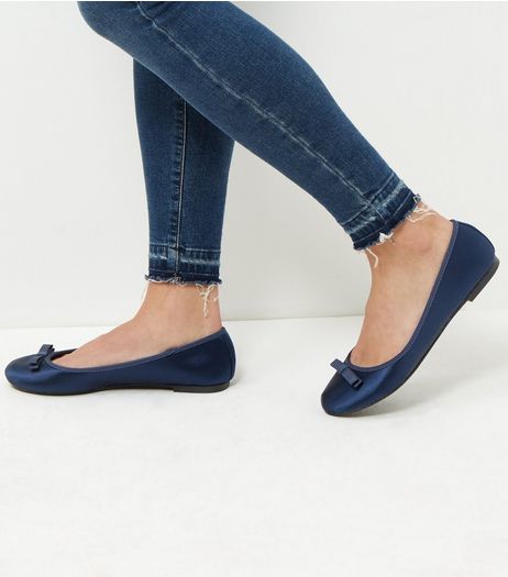 Wide Fit Navy Sateen Double Bow Ballet Pumps | New Look