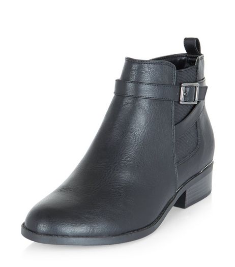 Teens Black Leather-Look Chelsea Boots | New Look