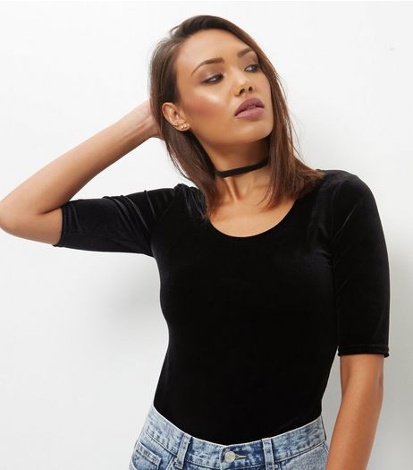 Tall Black Scoop Neck Velvet Top | New Look