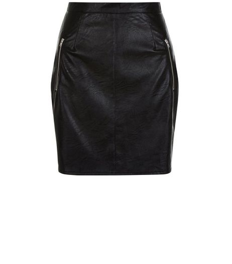 Cameo Rose Black Leather-Look Zip Pocket Mini Skirt | New Look