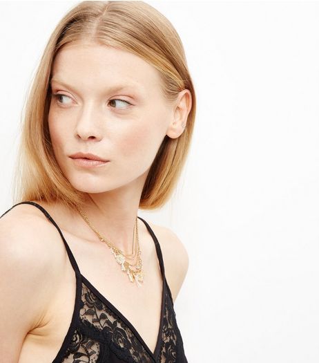 Gold Ditsy Floral Necklace | New Look