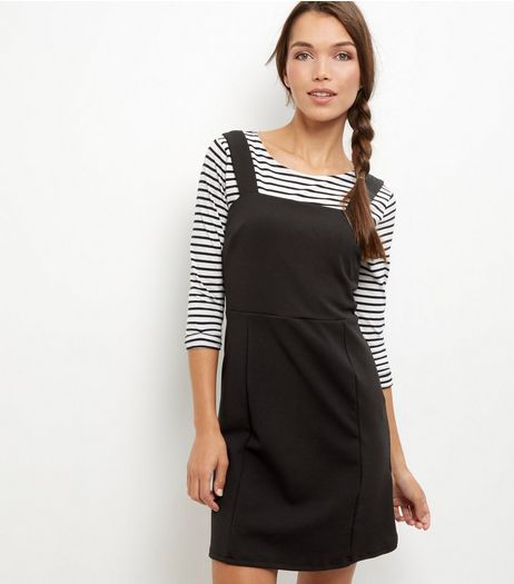 Black Scuba Pinafore Dress | New Look