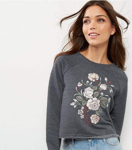 Grey Floral Embroidered Cropped Sweater | New Look