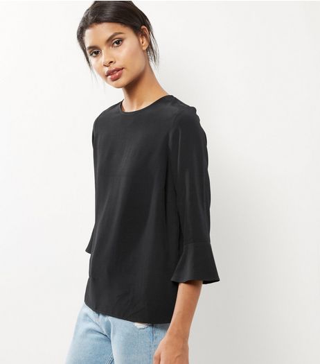Black Bell Sleeve Top | New Look