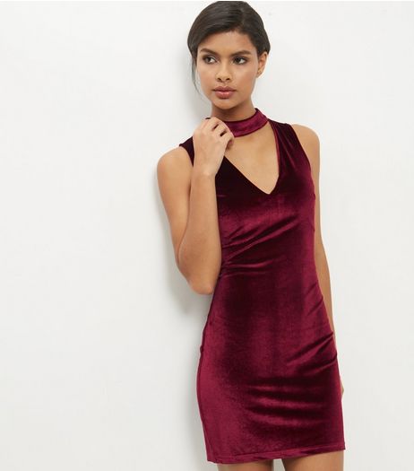 Parisian Burgundy Velvet Choker Neck Dress | New Look