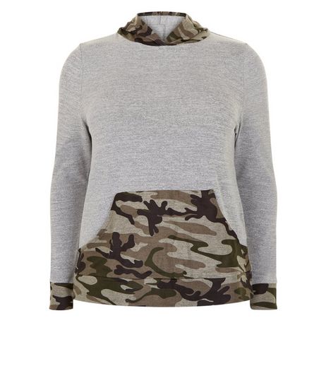 Curves Green Camo Patched Lounge Top | New Look