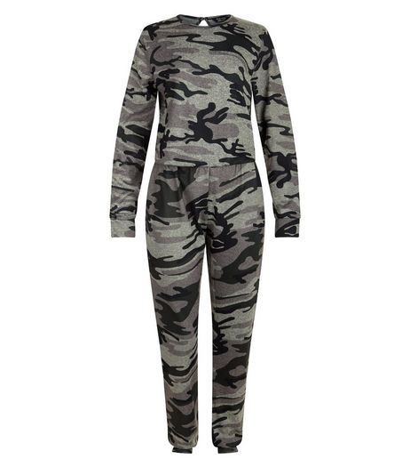 Teens Green Camo Print Long Sleeve Jumpsuit | New Look