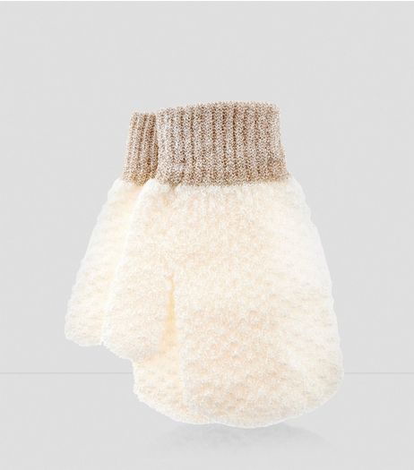 Cream Exfoliation Gloves | New Look