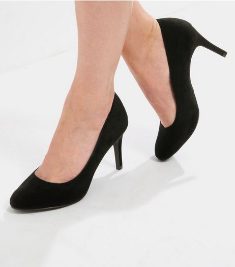 Black Comfort Suedette Court Shoes | New Look