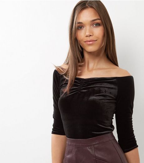 Black Ruched Velvet Bardot Top | New Look