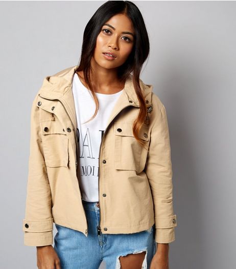 Petite Camel Cropped Anorak | New Look
