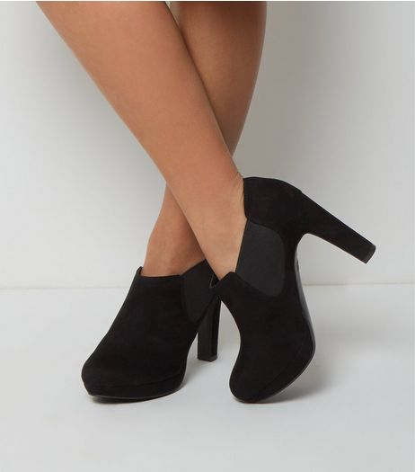 Wide Fit Black Suedette Shoe Boot | New Look