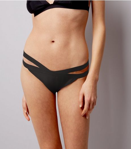 Black Strap Side Bikini Bottoms | New Look