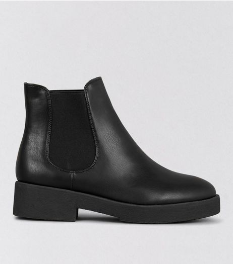 Wide Fit Black Chunky Elasticated Boots | New Look
