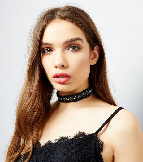 Black Metallic Bead Choker | New Look