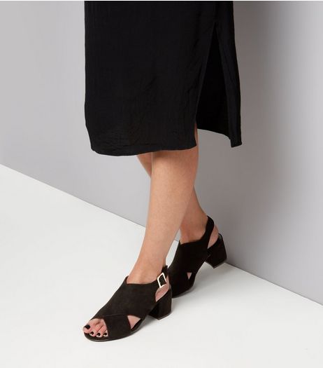Wide Fit Black Suedette Cross Front Block Heel Sandals | New Look