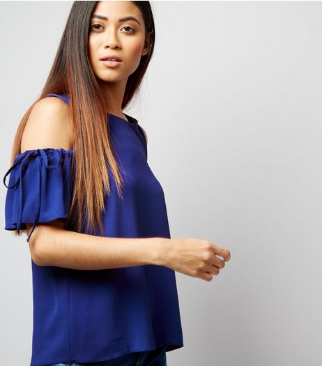 Petite Blue Ruched Tie Cold Shoulder Top | New Look