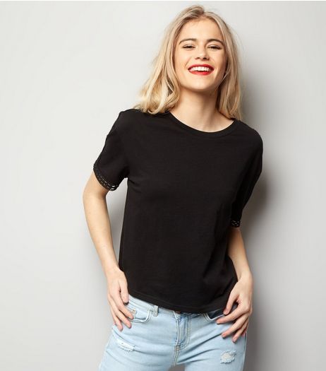 Black Cut Out Trim Short Sleeve T-Shirt | New Look